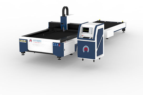 Κόπτης λέιζερ Maxphotonics 6KW 40KW CNC Raytools για το μέταλλο