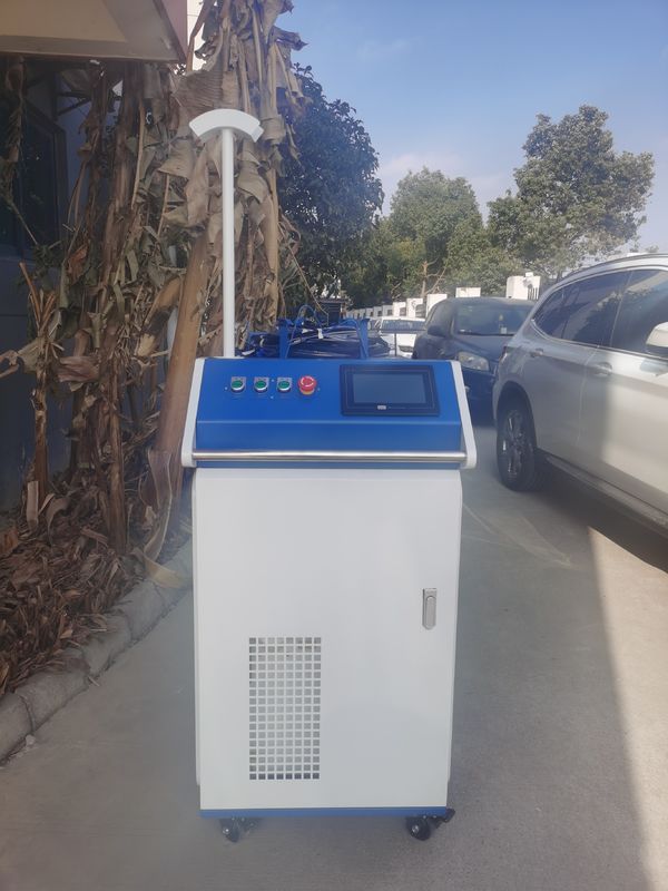 Μηχανή συγκόλλησης λέιζερ ινών υδρόψυξης 1000W φορητή